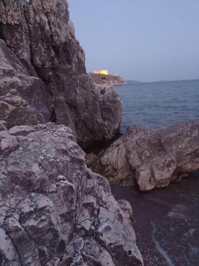 Once Upon A Rock Villa Pythagoreio  Exterior photo